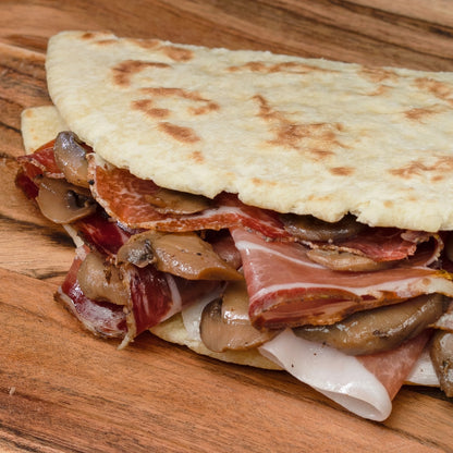 Piadina Romagnola IGP with extravirgin olive oil